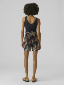 Vero Moda Vmeasy - Shorts - Navy Blazer -Vero Moda 6a3907a3eb2f42a08987268c8a814c4e