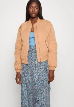 Vero Moda Tall Vmalexa Short Jacket- Bomber Jacket - Cork