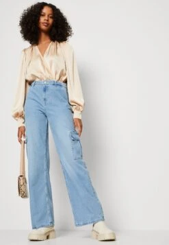 Vero Moda Vmnorth Loose Cargo Jeans- Straight Leg Jeans - Medium Blue Denim -Vero Moda 736736d6d4184ebdba258825c92d9ced