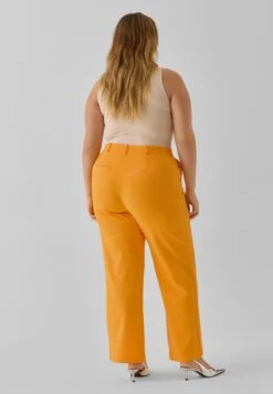 Vero Moda Curve Vmjoann Hw Pant D1 - Trousers - Carrot Curl -Vero Moda 755368b8ab1c4c04b20cd40f383deca1