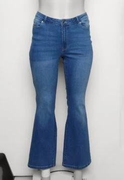 Vero Moda Curve Vmselina Flared - Bootcut Jeans - Medium Blue -Vero Moda 77e77ef1ceec40d7bf6c5ca616ed8348