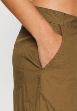 Vero Moda Vmcharlotte Pant - Cargo Trousers -Vero Moda 79847da02b694d6cad9f3a76c009f7c3