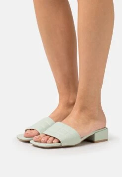 Vero Moda Vmtua - Heeled Mules - Reseda