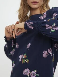 Vero Moda Vmlydia Smock - Blouse - Navy Blazer/Lana -Vero Moda 7bbf058771ca4160a3c249f9217a41da