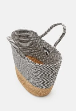 Vero Moda Vmsophia - Handbag - Black 9 Vero Moda Vmsophia - Handbag - Black -Vero Moda 7c4c450c8d3d4f22adaea0431cda82a7