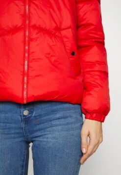 Vero Moda Tall Vmupsala Jacket - Winter Jacket - Goji Berry -Vero Moda 7cc159d3ca5a4db6b64dcaafda61b680