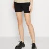 Vmmeva Short Ruffle New - Shorts - Black 1 Vmmeva Short Ruffle New - Shorts - Black -Vero Moda 7cf2b694a1e04697b99e29a1213db83d