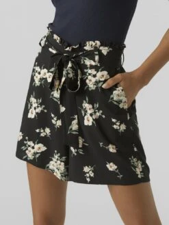 Vero Moda Vmeasy - Shorts - Black/Multi-Coloured -Vero Moda 806a116d80b54d87bad1aed2fb202b39
