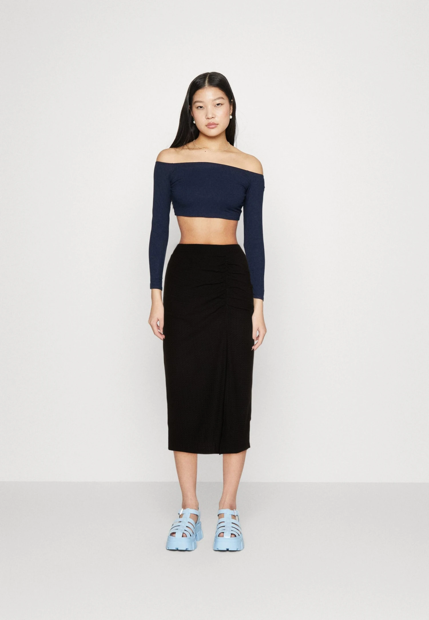 Vero Moda Vmjona Calf Skirt - Pencil Skirt - Black/Solid 4 Vero Moda Vmjona Calf Skirt - Pencil Skirt - Black/Solid - Image 2