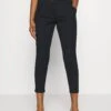 Vero Moda Petite Vmbailey Paperbag Belt Pants - Trousers - Black -Vero Moda 8650d4e31df042ff960829b7af8ea32f