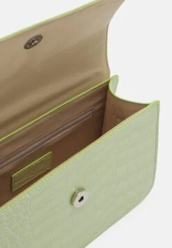 Vero Moda Cross Over - Across Body Bag - Lime 9 Vero Moda Cross Over - Across Body Bag - Lime -Vero Moda 8b06782e4f674e5d81906ee6f0d8c73f