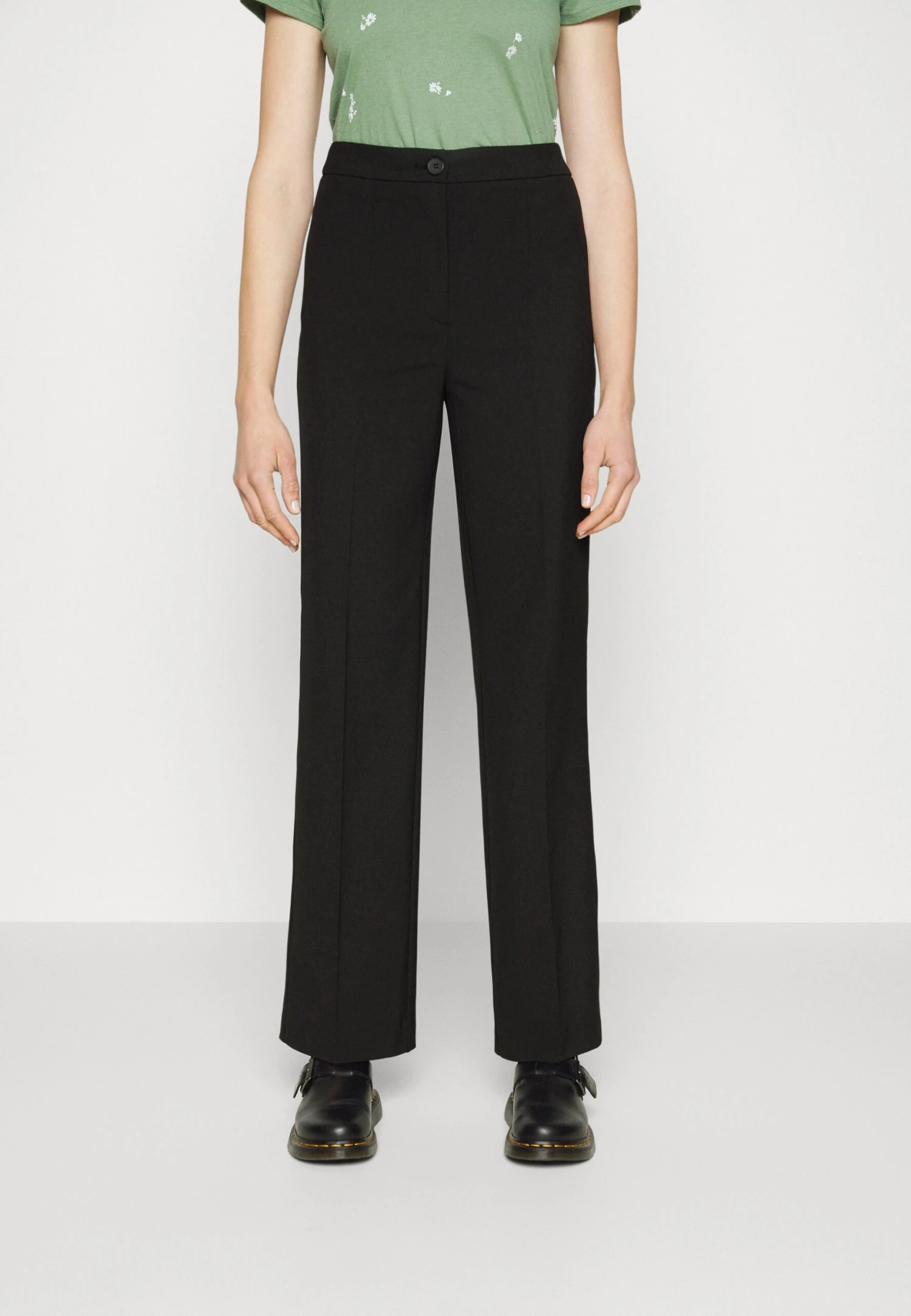 Vero Moda Tall Vmsasie Wide Pant - Trousers - Black 3 Vero Moda Tall Vmsasie Wide Pant - Trousers - Black