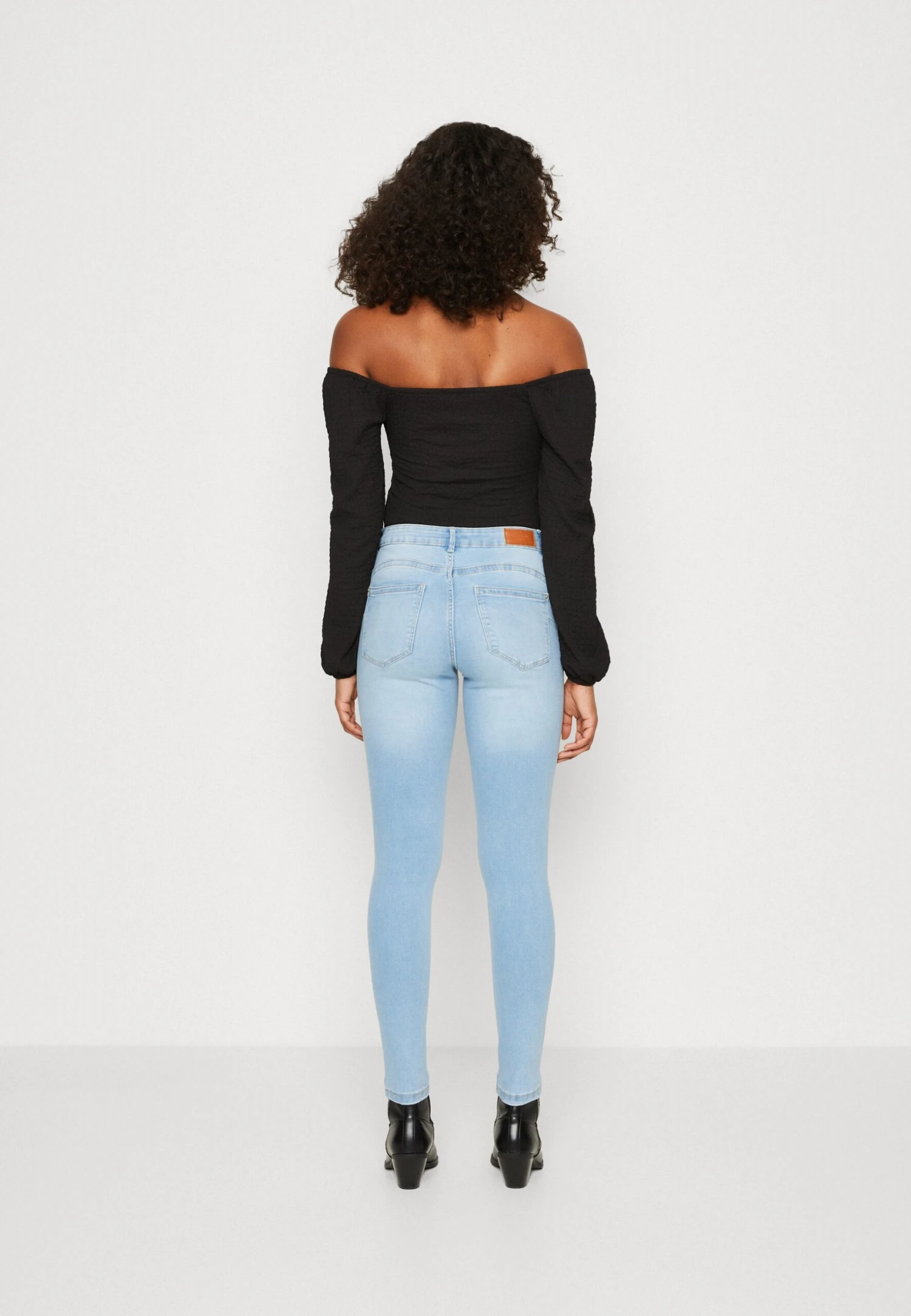 Vero Moda Vmalia Shape - Jeans Skinny Fit - Light Blue Denim 5 Vero Moda Vmalia Shape - Jeans Skinny Fit - Light Blue Denim - Image 3