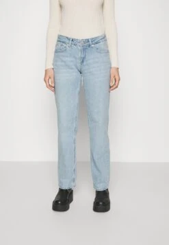 Vero Moda Petite Vmjada Straight- Straight Leg Jeans - Light Blue Denim