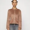 Vero Moda Petite Vmboostlucia - Faux Leather Jacket - Brownie