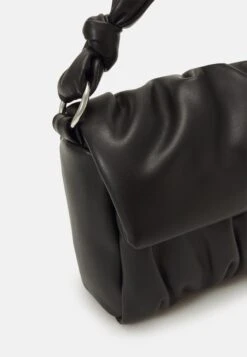 Vero Moda Vmgirealla Shoulder Bag - Handbag - Black -Vero Moda a5294043d85448b4a963abb983afc445