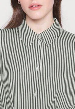 Vero Moda Tall Vmbumpy Calf Shirt Dress - Shirt Dress - Snow White/India Ink -Vero Moda a6f8a545abeb4e48b4ae7df8482cc136