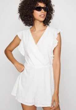 Vero Moda Vmmarcy Playsuit - Jumpsuit - Snow White 12 Vero Moda Vmmarcy Playsuit - Jumpsuit - Snow White -Vero Moda a79445c9671f417a8cf2e02525294d56
