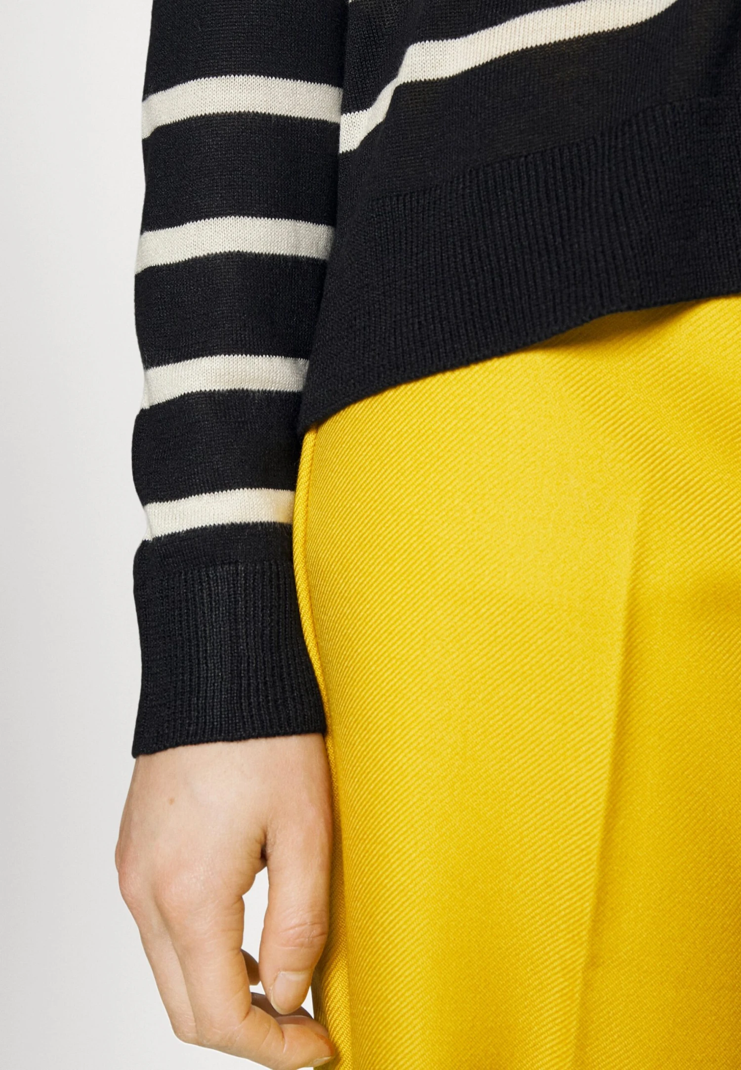 Vero Moda Petite Vmnova O Neck- Jumper - Black/Birch 8 Vero Moda Petite Vmnova O Neck- Jumper - Black/Birch - Image 6