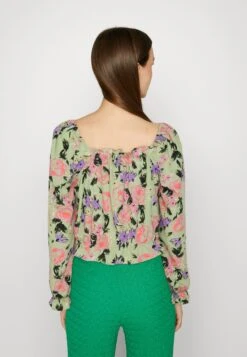 Vero Moda Vmserenity Olivia Short - Blouse - Reseda -Vero Moda aa5b47b0208448bbae2b36782ac92d78