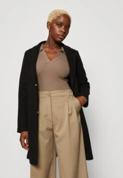 Vero Moda PopNoos - Short Coat - Black -Vero Moda ab8c97cee08848c6b85187f5398c517d