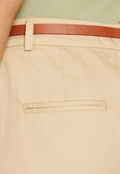 Vero Moda Vmflashino Regular Pants - Chinos - Irish Cream -Vero Moda ae609bc672d5415d8140861300594afb