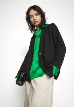 Vero Moda Petite Blazer - Blazer -Vero Moda b03906a8dfb9434599c753aaa0f2cd2a