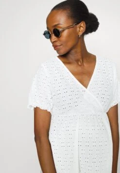 Vmmmulrikke Top - Print T-Shirt - Snow White 11 Vmmmulrikke Top - Print T-Shirt - Snow White -Vero Moda b1618386cc3e4b6797c248ada0cc6fc7