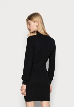 Vero Moda Vmraina Highneck Above Knee Dress - Shift Dress 9 Vero Moda Vmraina Highneck Above Knee Dress - Shift Dress -Vero Moda b3d2277697174e5fb08d44357f28f96d