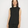 Vero Moda Petite Vmcira - Top - Black 1 Vero Moda Petite Vmcira - Top - Black -Vero Moda b74d1e761b574813bf34583f1cbaf77e