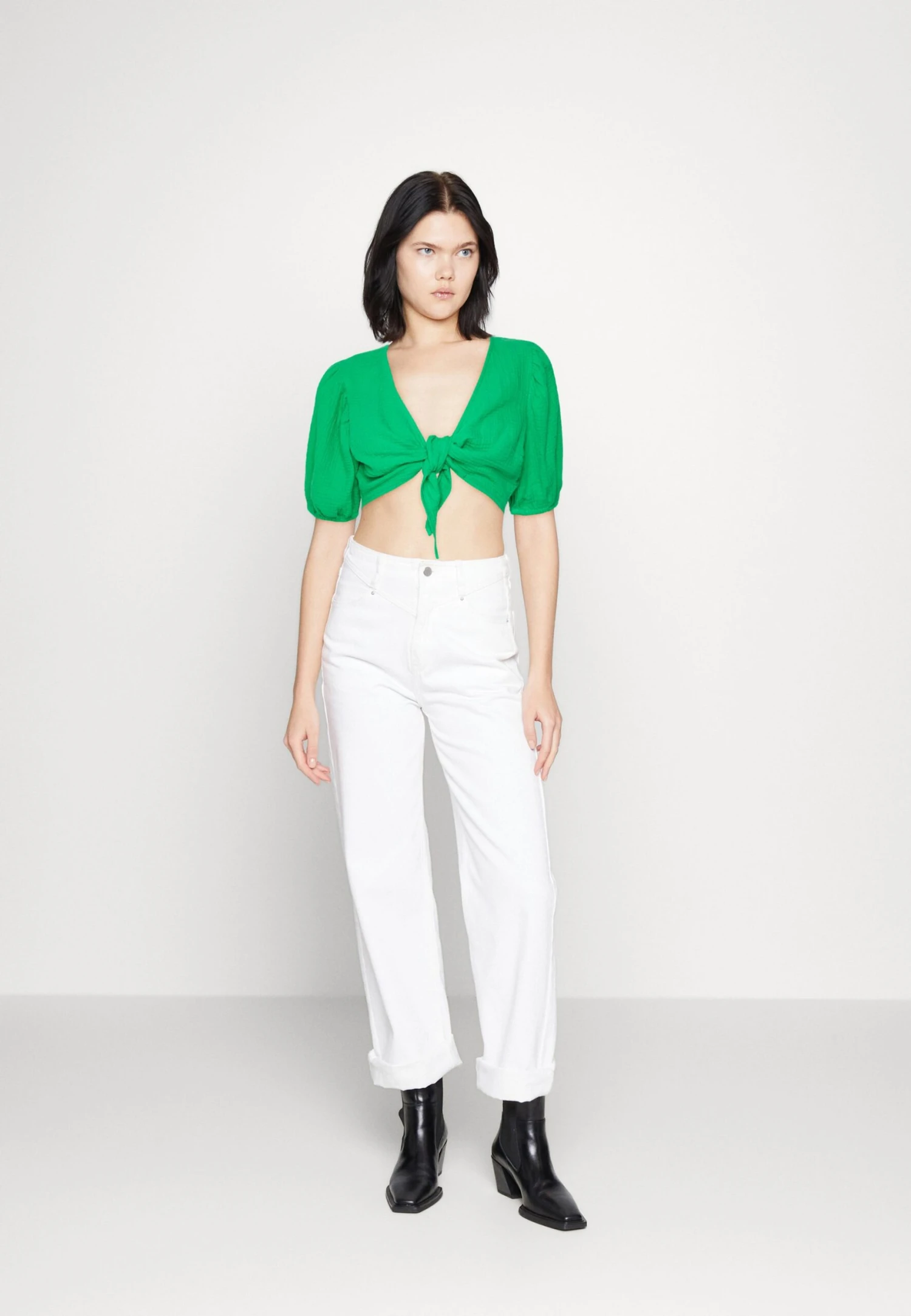 Vero Moda Vmnatali Nia Knot - Blouse 4 Vero Moda Vmnatali Nia Knot - Blouse - Image 2