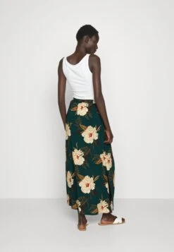 Vero Moda Tall Vmeasy Skirt - Maxi Skirt - Ponderosa Pine/Camille -Vero Moda b9c4b61fadfe460d8ec2ef8a60ccdeab