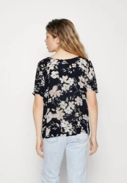 Vero Moda Vmmenny - Blouse -Vero Moda baf2806d2ba840849842915964078634