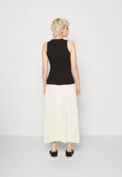 Vero Moda Vmlavender Sl Vma Jrs Noos - Top -Vero Moda bd0c22014a41404fb5559ccb124c069a