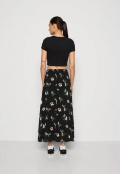 Vero Moda Vmeasy Maxi Skirt - Maxi Skirt -Vero Moda bdfe8693ab13461a80c9c6c618a9b290