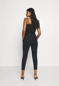 Vero Moda Petite Vmbailey Paperbag Belt Pants - Trousers - Black -Vero Moda bec9752b2a1d4d34bb7cd598203cfd6e