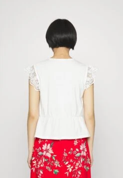 Vero Moda Petite Vmcaia- Blouse - Snow White -Vero Moda c5f43603c991474dafda1e3730cecbce