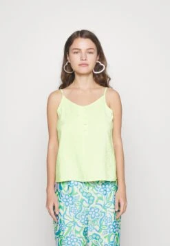 Vero Moda Petite Vmqueeny Singlet V Neck- Top - Sharp Green