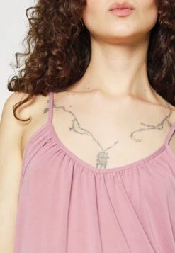 Vero Moda Tall Vmfilli Singlet - Top - Nostalgia Rose -Vero Moda cc491ecdbf634c0584e78b20d58a7949