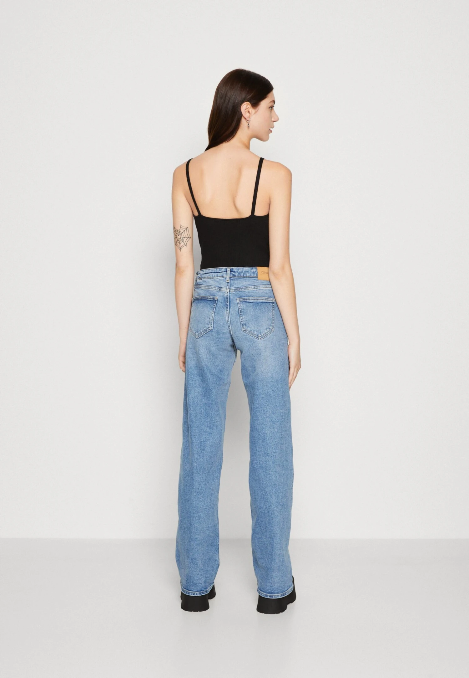 Vero Moda Vmwillow V Neck Bodystocking - Top - Black 5 Vero Moda Vmwillow V Neck Bodystocking - Top - Black - Image 3