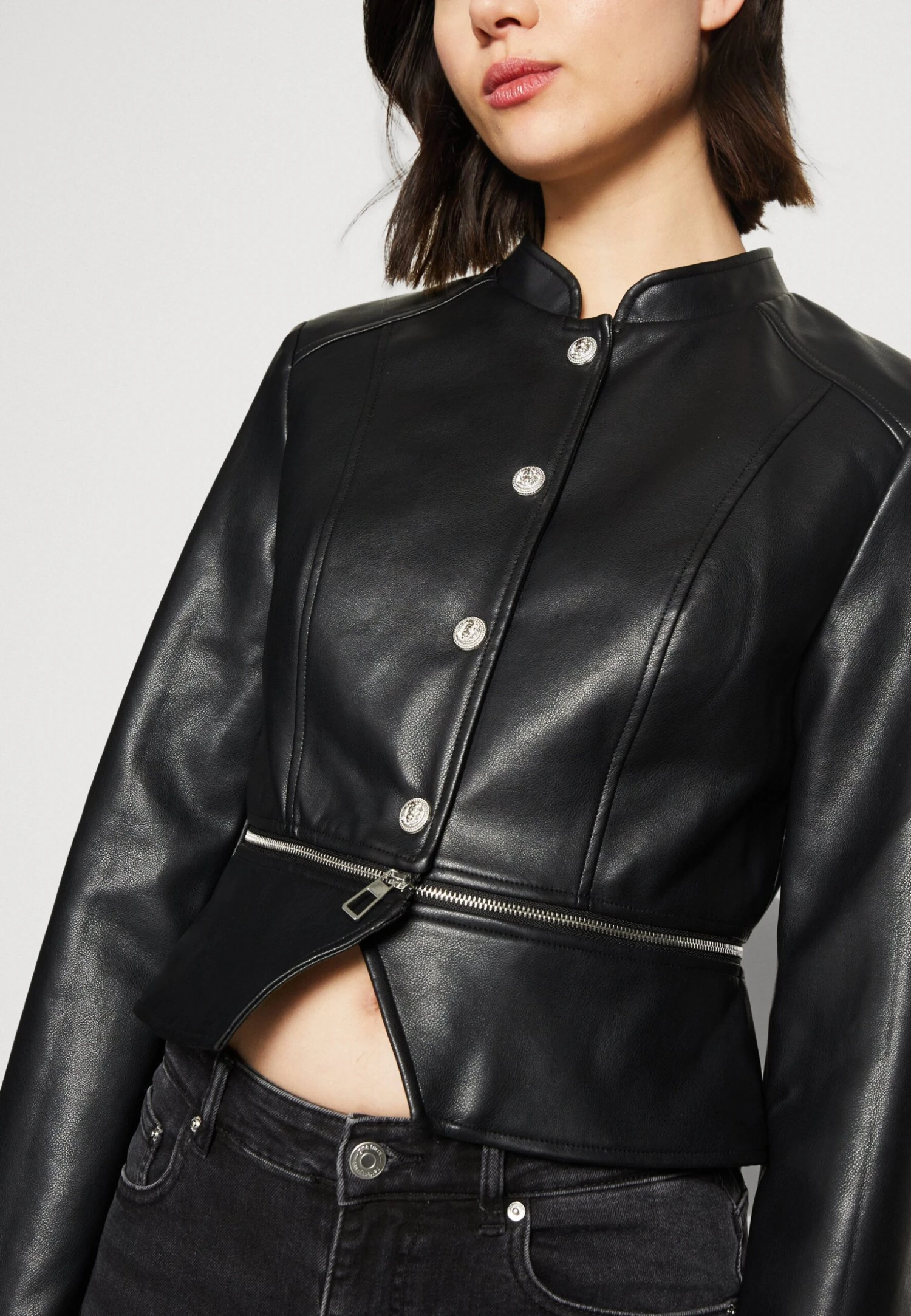 Vero Moda Vmannika Short Jacket - Faux Leather Jacket - Black 8 Vero Moda Vmannika Short Jacket - Faux Leather Jacket - Black - Image 6