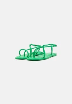Vero Moda Vmfilla- T-Bar Sandals - Bright Green -Vero Moda d52dfcfd9c8e40519d57d58c2098345a