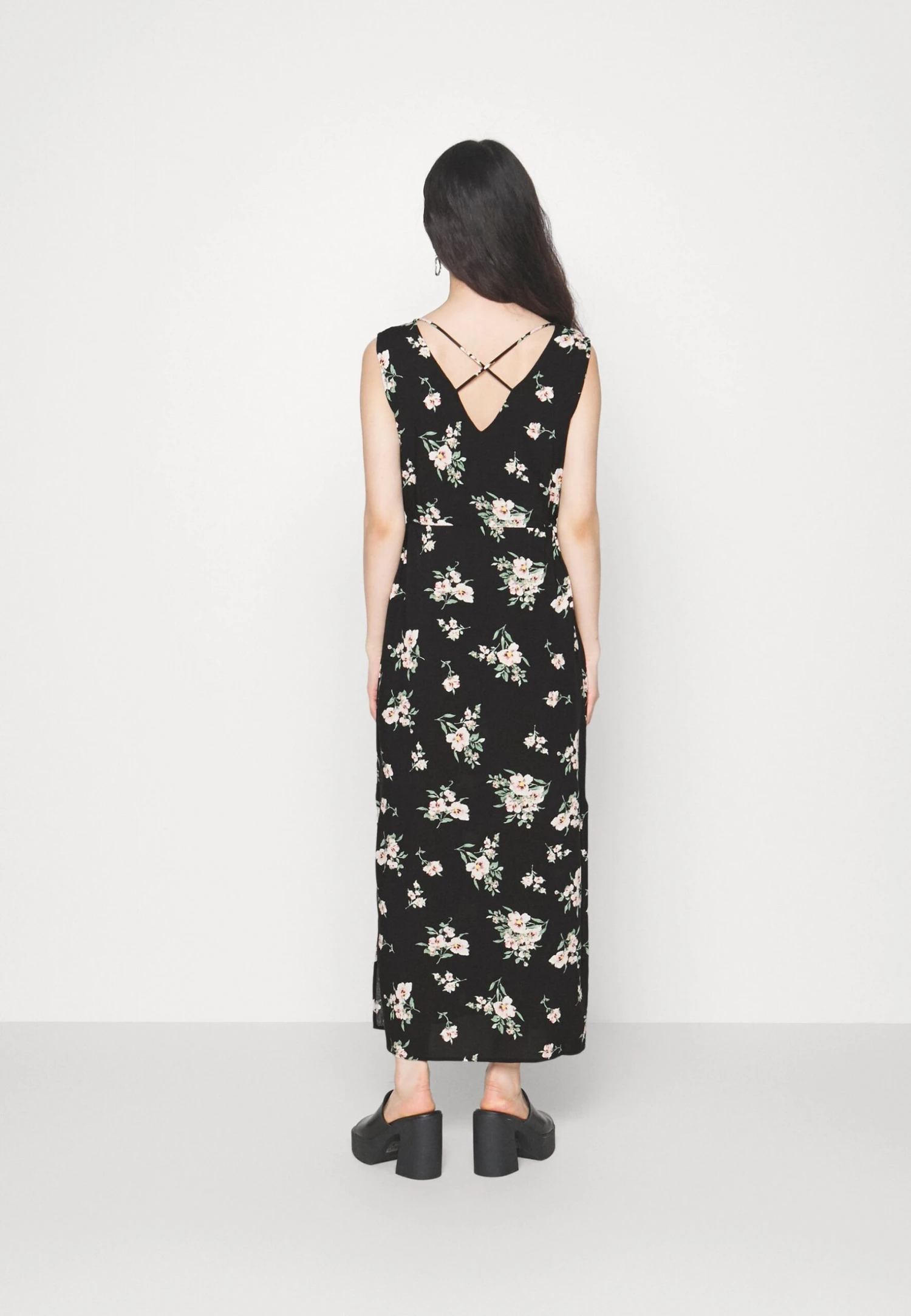 Vero Moda Petite Vmeasy Tank Dress - Maxi Dress 5 Vero Moda Petite Vmeasy Tank Dress - Maxi Dress - Image 3