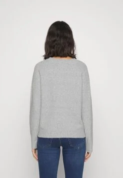 Vero Moda Petite Vmdoffy O Neck - Jumper - Light Grey/Melange -Vero Moda d99650ccd5ab4ce98fc68879655506af
