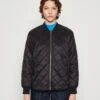 Vero Moda Vmhayleoliva Short Jacket - Bomber Jacket - Black -Vero Moda dbef6f950e514746aa1a64834ee16278