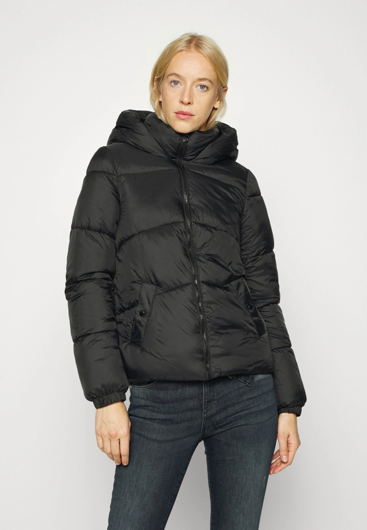 Vero Moda Tall Vmupsala Jacket - Winter Jacket - Black 3 Vero Moda Tall Vmupsala Jacket - Winter Jacket - Black