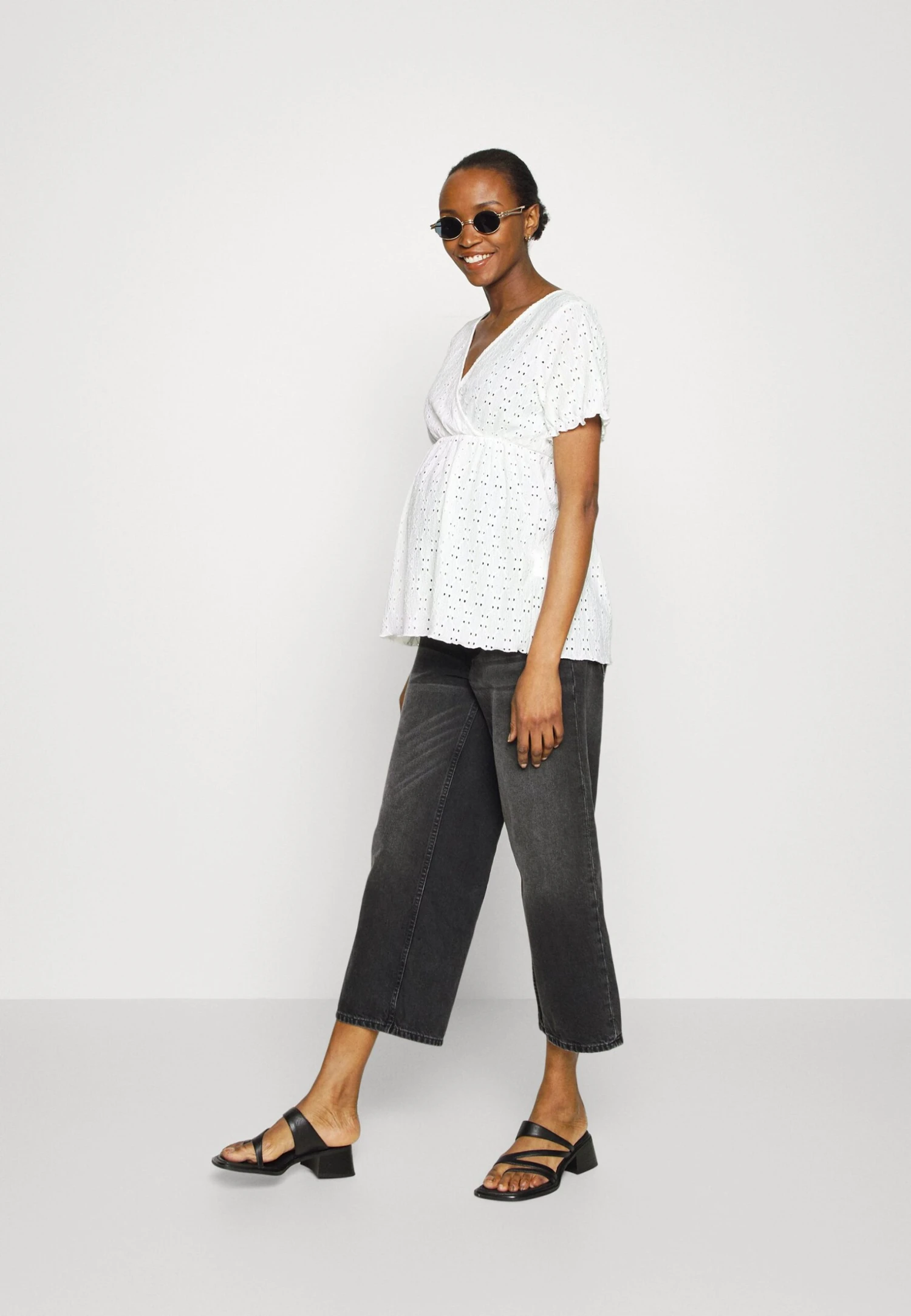 Vmmmulrikke Top - Print T-Shirt - Snow White 4 Vmmmulrikke Top - Print T-Shirt - Snow White - Image 2