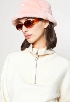 Vero Moda Tall Vmsaba Stripe Highneck Blouse- Jumper - Birch -Vero Moda e295e8d3fc2d4911b8f571936e945ea0