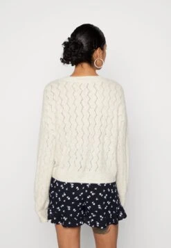 Vero Moda Vmyen O-Neck- Jumper - Off-White -Vero Moda e2db5ab08a694368baeab5f226a223d9