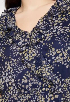 Vero Moda Curve Vmdora Kaya Short Dress - Day Dress - Navy Blazer/Dora 11 Vero Moda Curve Vmdora Kaya Short Dress - Day Dress - Navy Blazer/Dora -Vero Moda e3681cf13a054be29d9c59d54499a75f